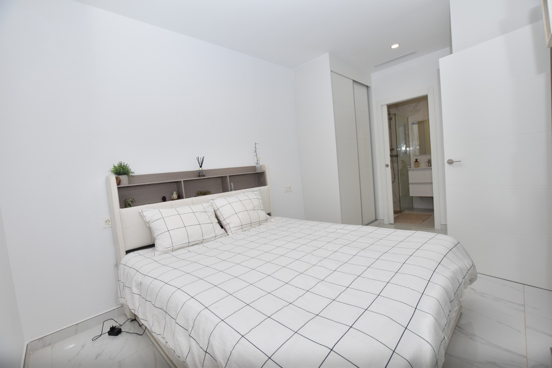 For sale - 3 Bedroom 3 Bathroom Villa in Los Montesinos - Costa Blanca  - Alicante