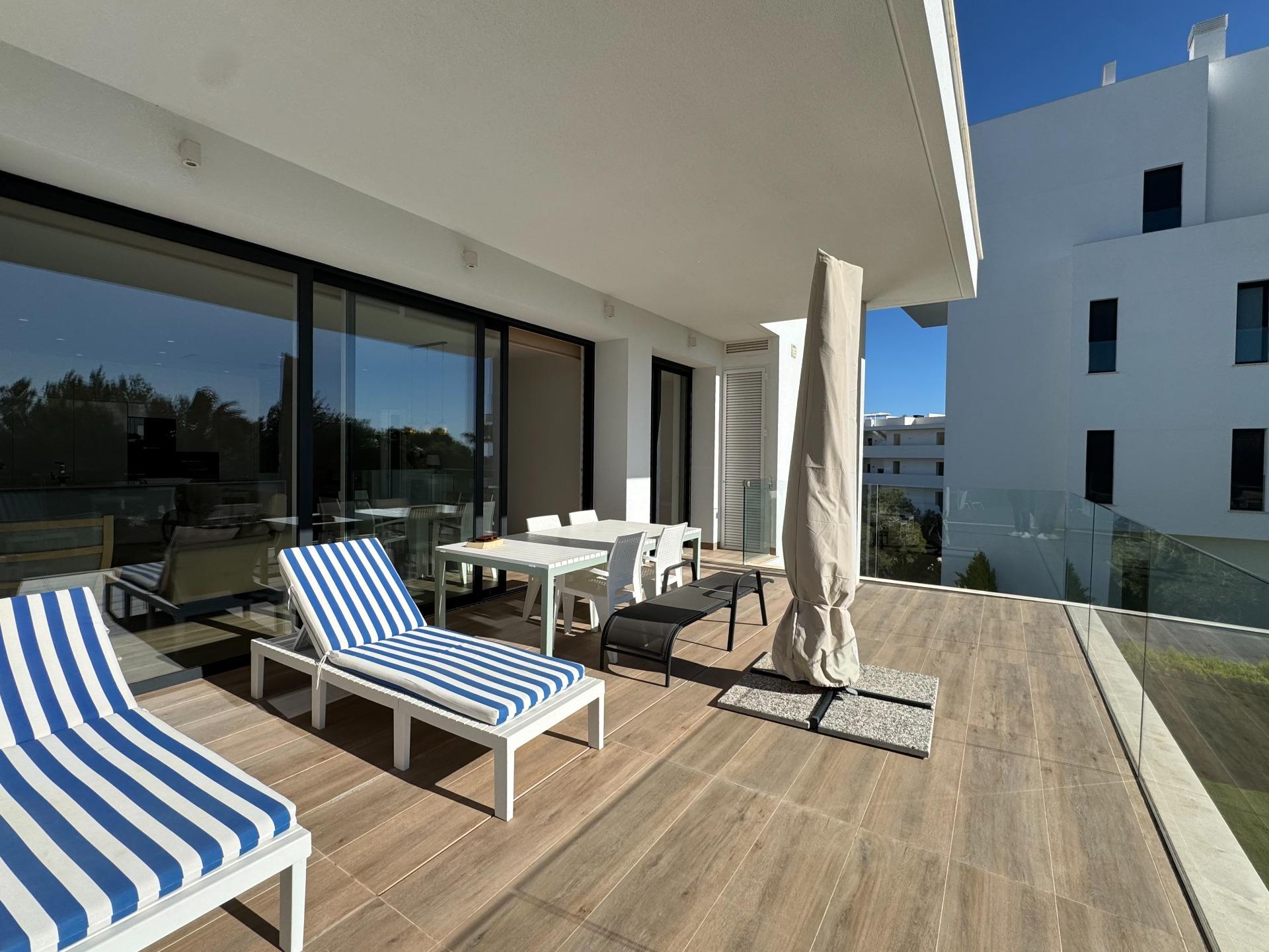 For sale - 3 Bedroom 2 Bathroom Apartment in Orihuela - Las Colinas Golf  - Alicante