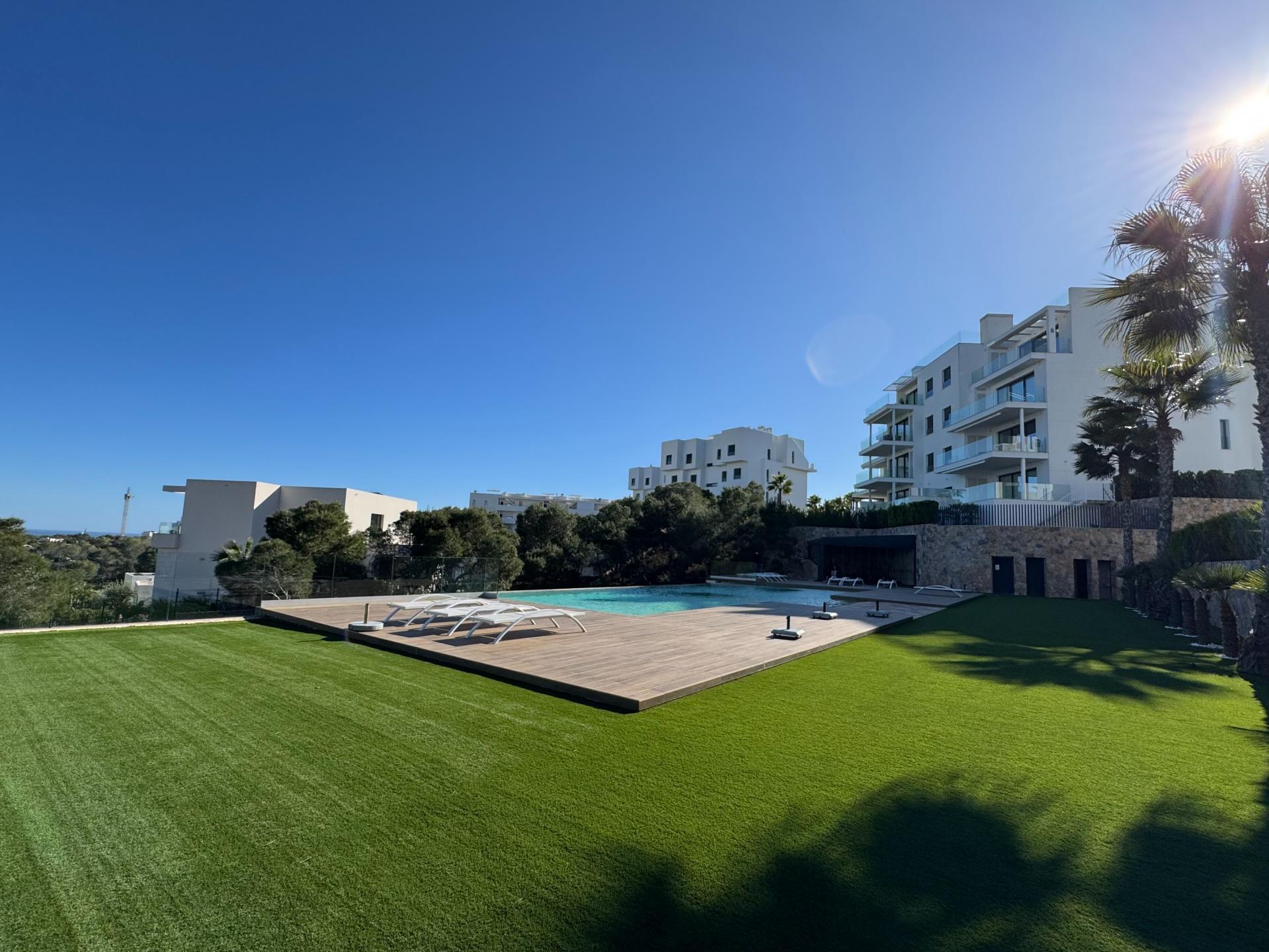 For sale - 3 Bedroom 2 Bathroom Apartment in Orihuela - Las Colinas Golf  - Alicante