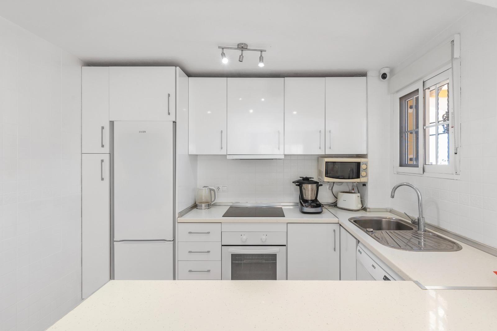 For sale - 2 Bedroom 2 Bathroom Semi Detached in Cabo Roig - Lomas de Cabo Roig  - Alicante