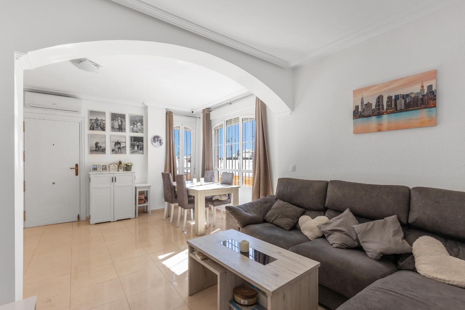 For sale - 2 Bedroom 2 Bathroom Semi Detached in Cabo Roig - Lomas de Cabo Roig  - Alicante