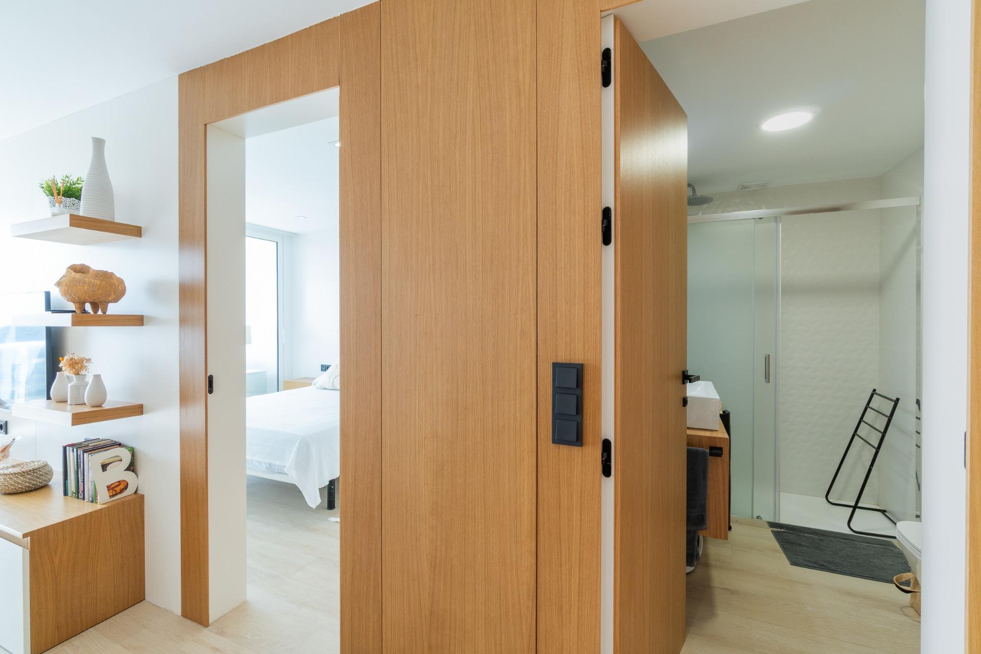 For sale - 3 Bedroom 1 Bathroom Flat in Guardamar del Segura - Puerto Deportivo  - Alicante