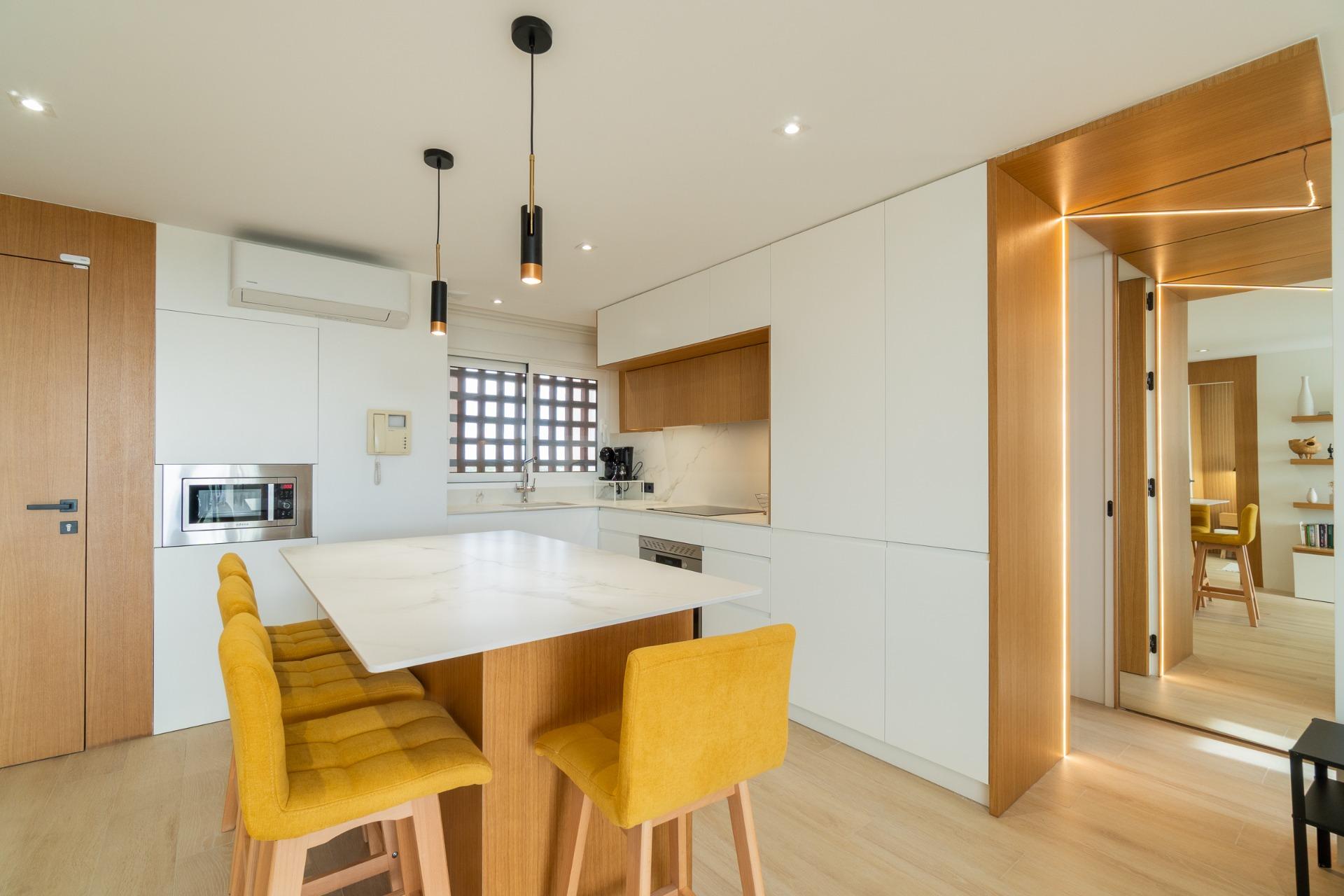 For sale - 3 Bedroom 1 Bathroom Apartment in Guardamar del Segura - Puerto Deportivo  - Alicante