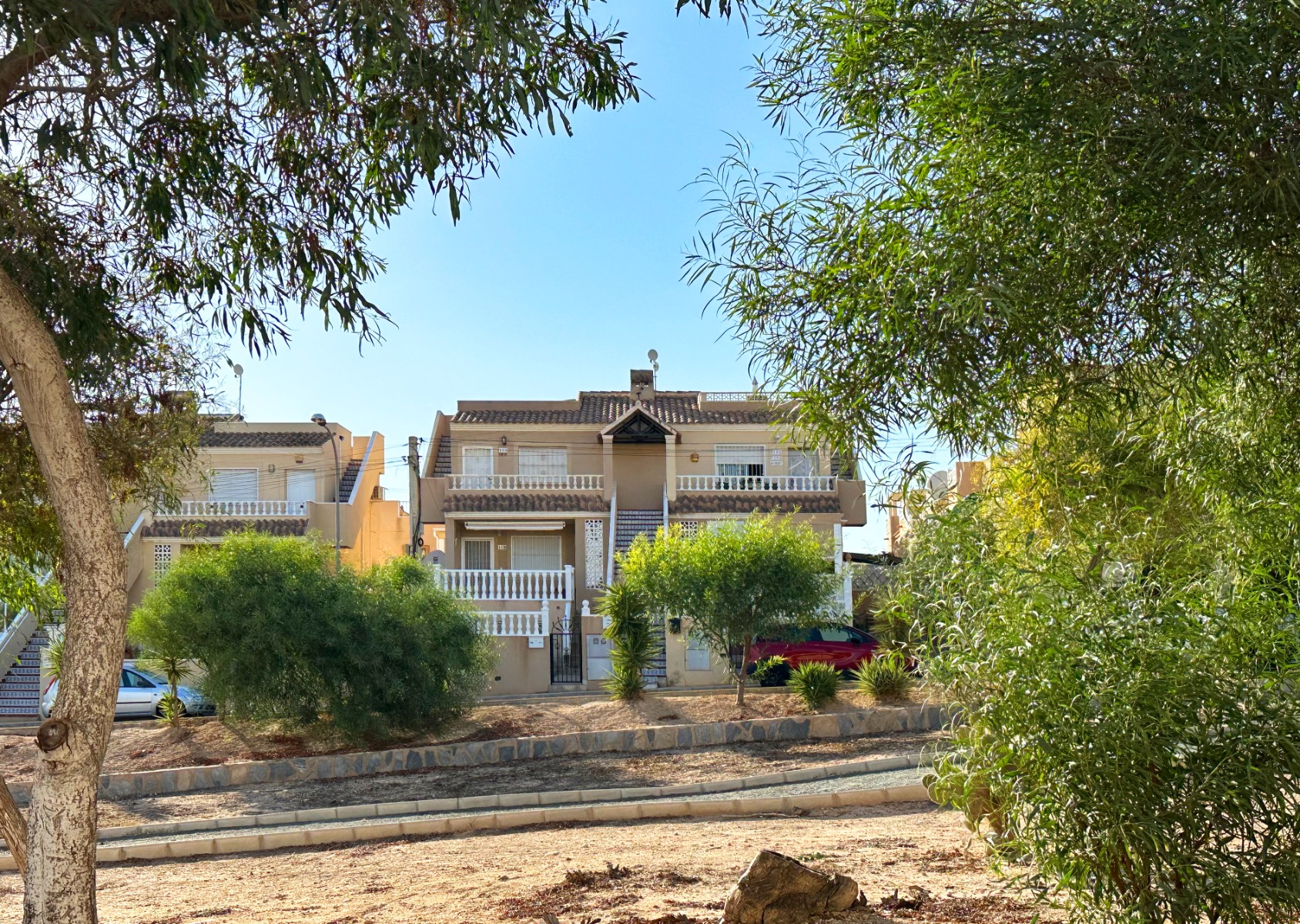 For sale - 2 Bedroom 1 Bathroom Penthouse in Villamartin - Las filipinas  - Alicante