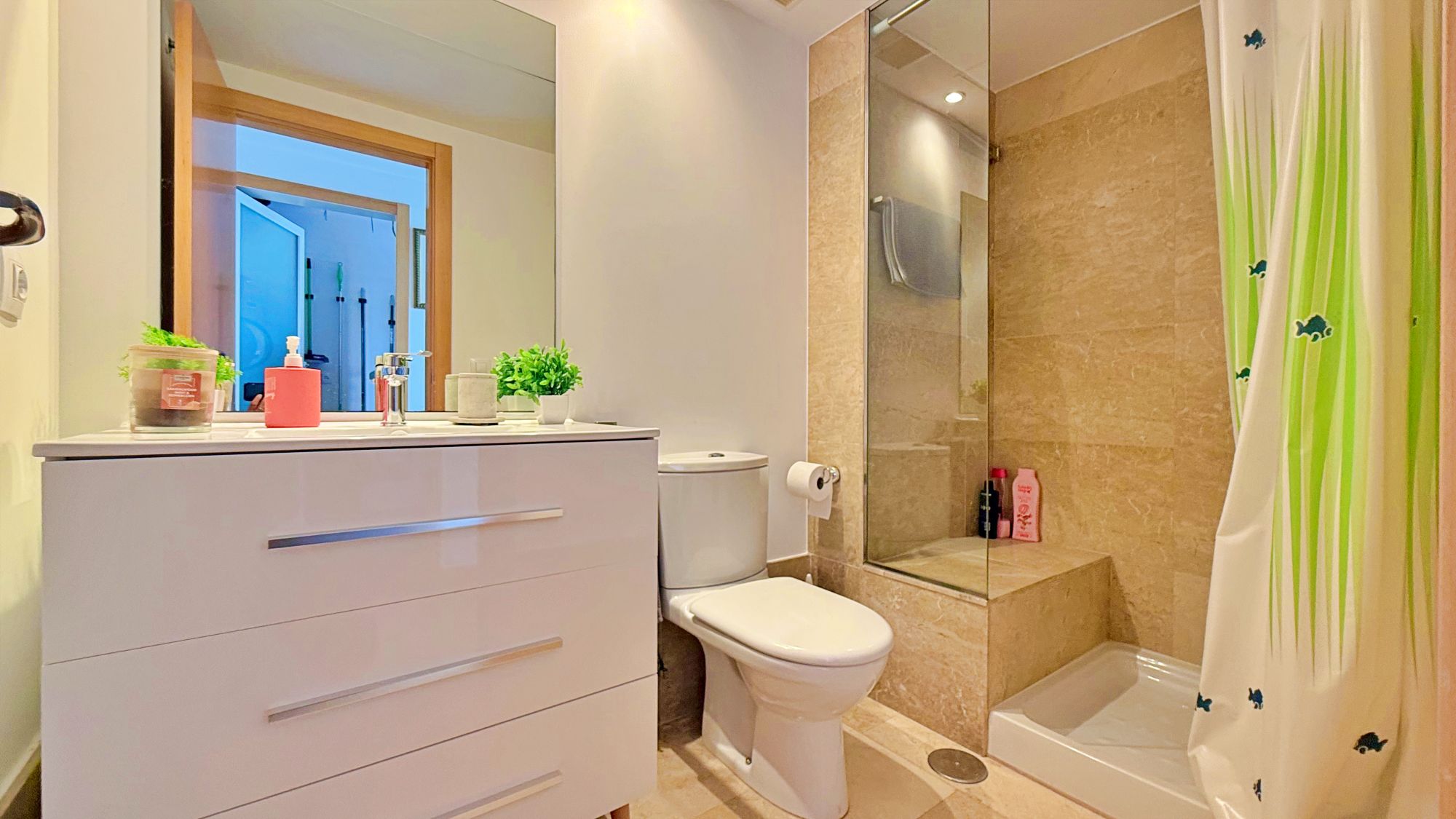 For sale - 2 Bedroom 2 Bathroom Penthouse Apartment in Villamartin - Campoamor  - Alicante