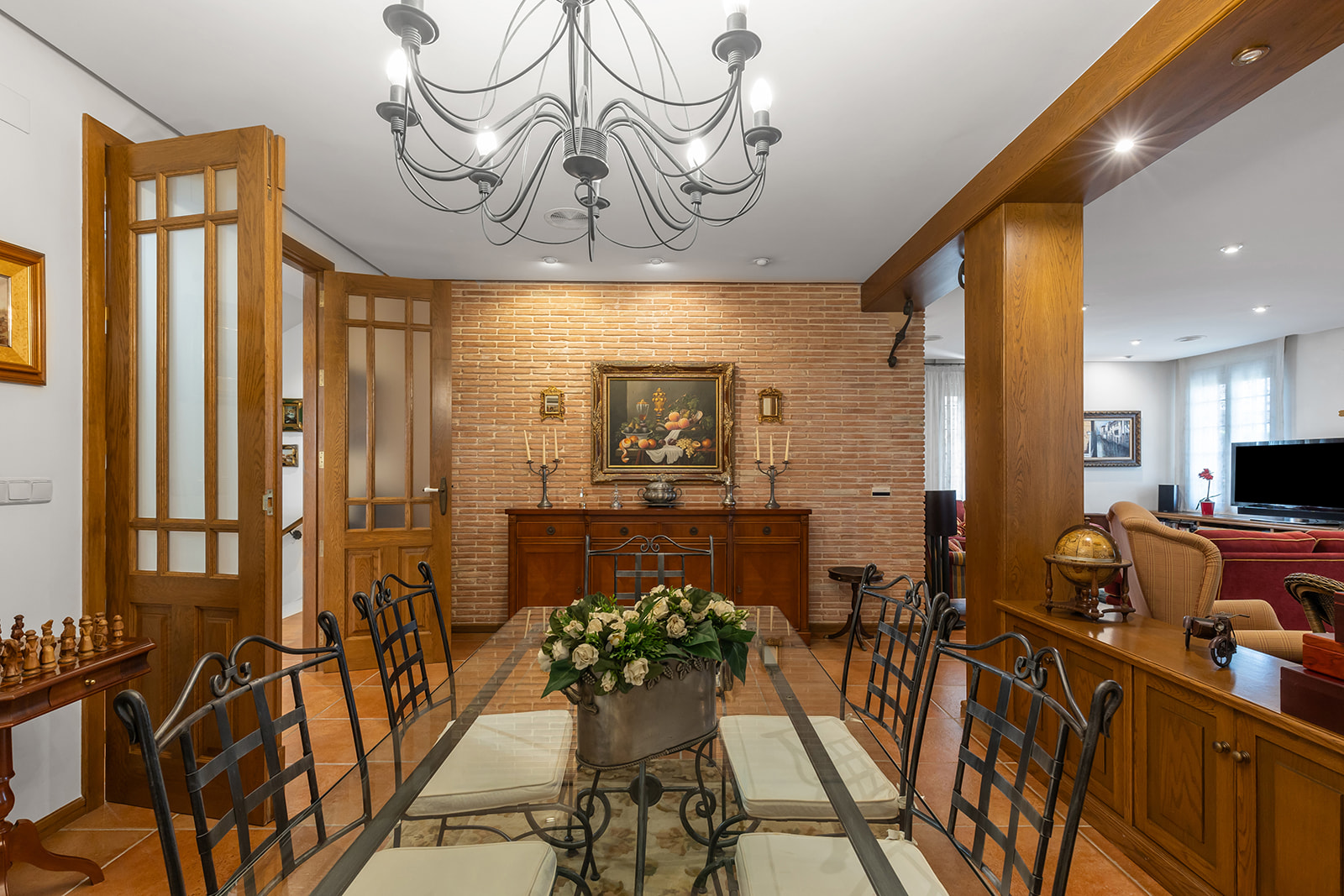 For sale - 6 Bedroom 6 Bathroom Villa in Torrevieja - La Veleta  - Alicante