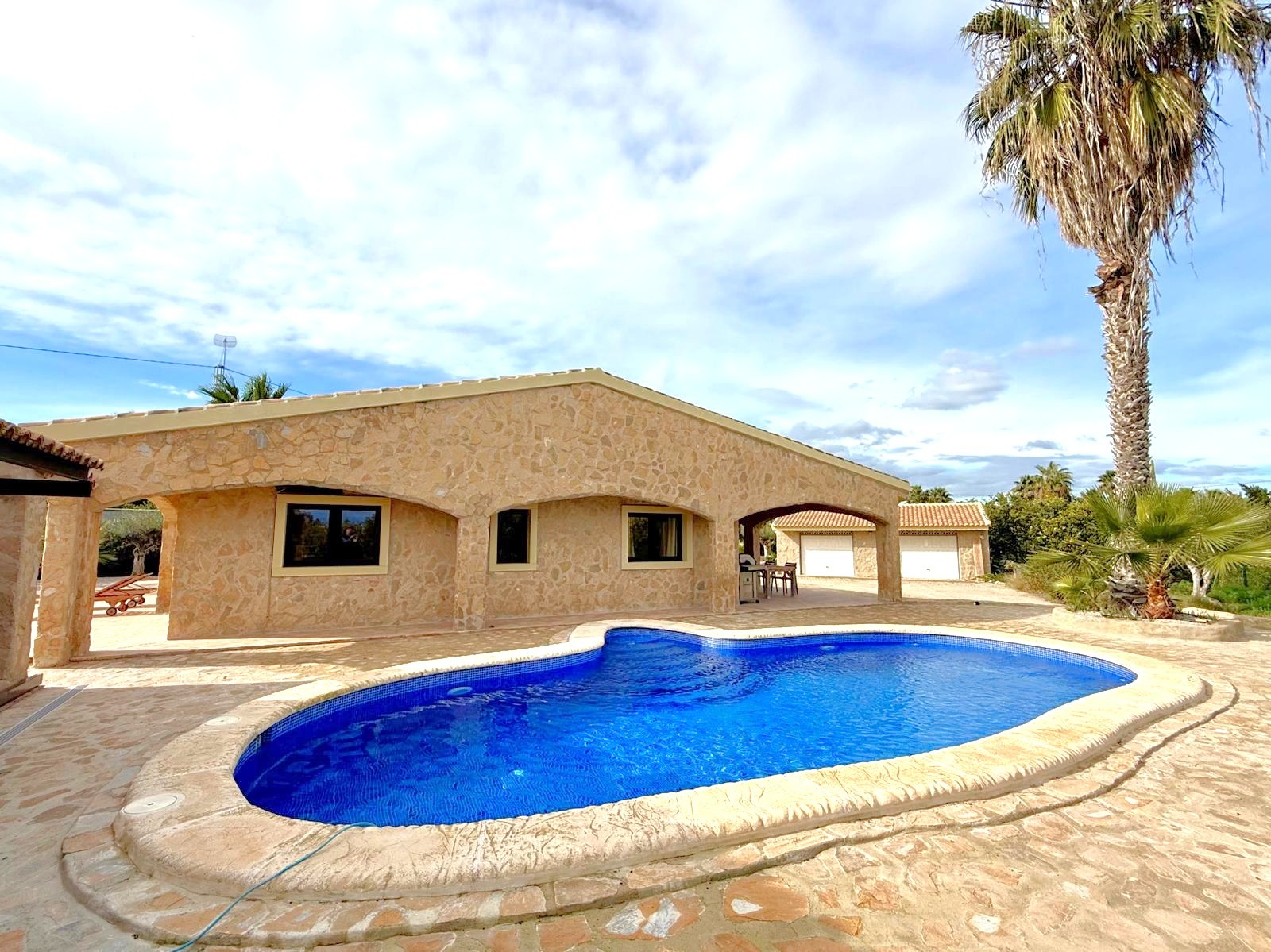For sale - 3 Bedroom 3 Bathroom Villa in San Miguel de Salinas - San Miguel de Salinas  - Alicante