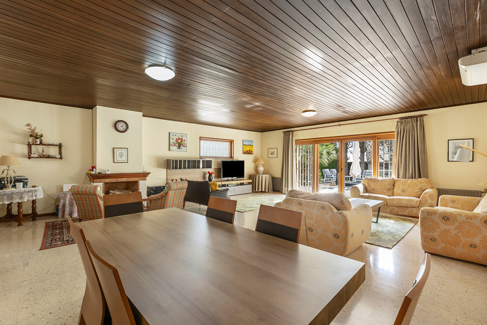 For sale - 5 Bedroom 3 Bathroom Villa in Orihuela Costa - Las Filipinas  - Alicante