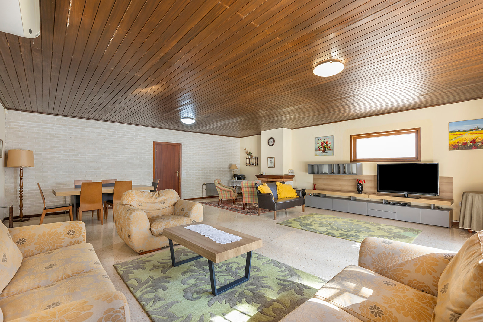 For sale - 5 Bedroom 3 Bathroom Villa in Orihuela Costa - Las Filipinas  - Alicante