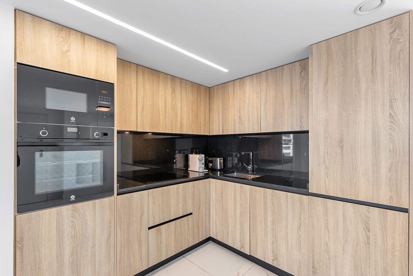 For sale - 2 Bedroom 2 Bathroom Apartment in Torrevieja - Punta Prima  - Alicante