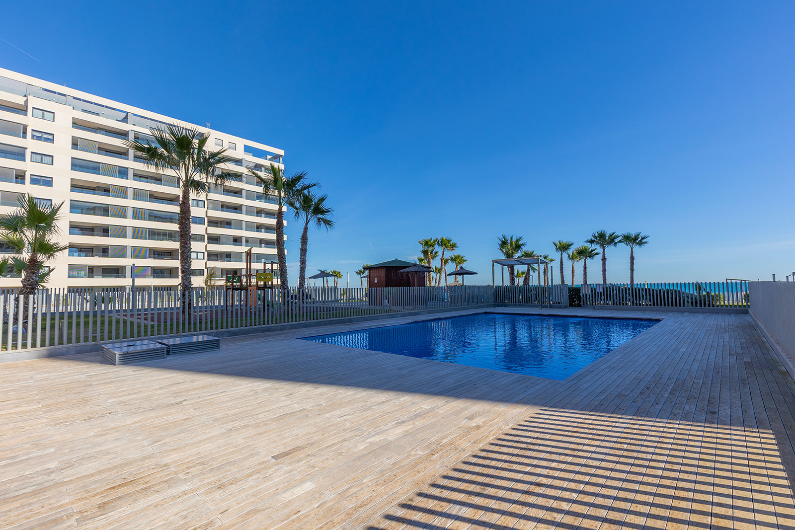 For sale - 2 Bedroom 2 Bathroom Apartment in Torrevieja - Punta Prima  - Alicante