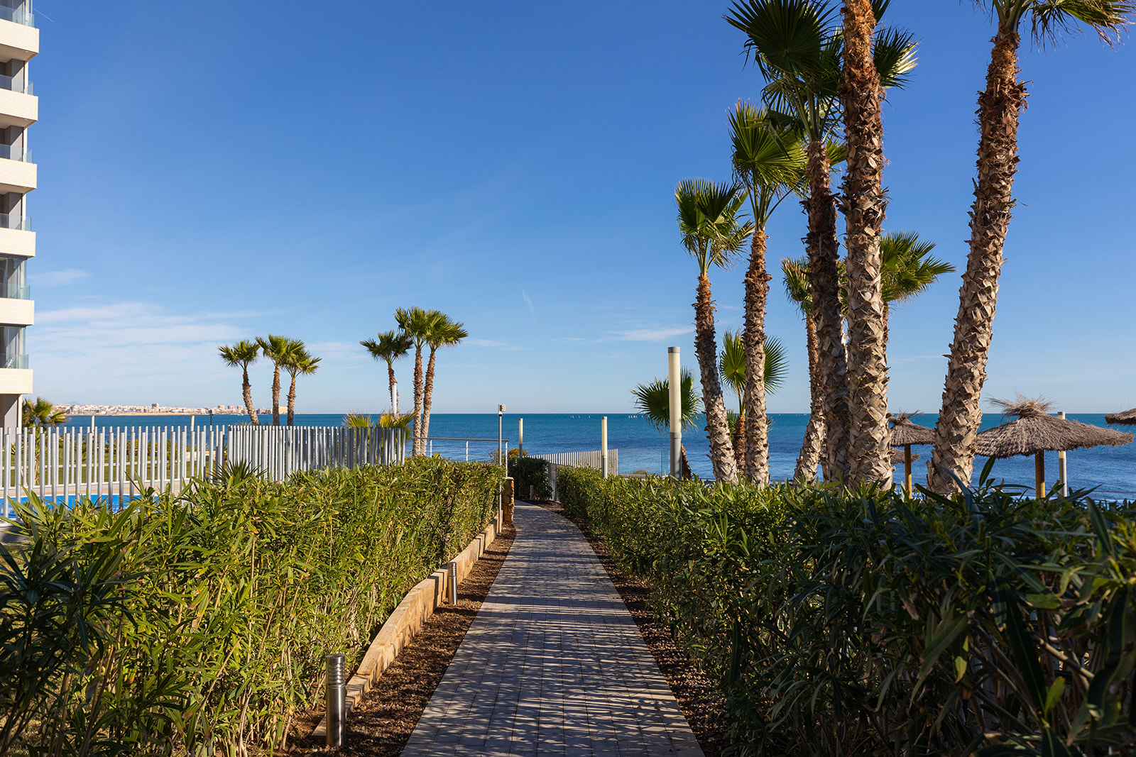 For sale - 2 Bedroom 2 Bathroom Apartment in Torrevieja - Punta Prima  - Alicante