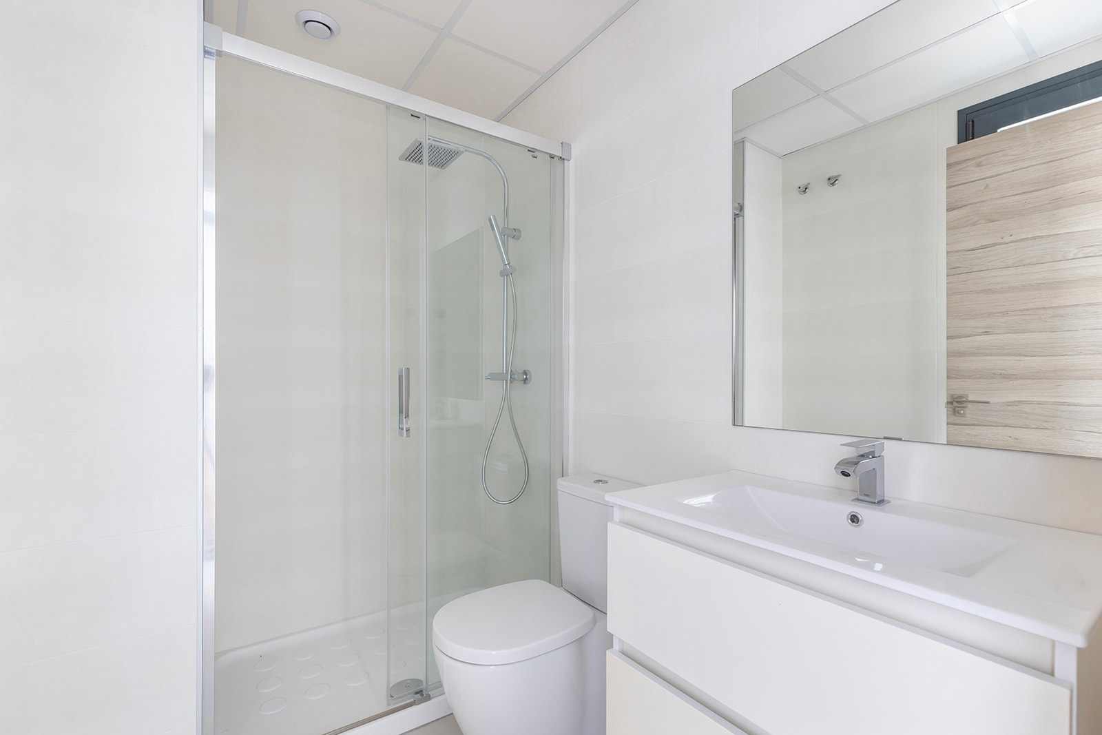 For sale - 3 Bedroom 2 Bathroom Villa in Villamartin - Orihuela Costa  - Alicante
