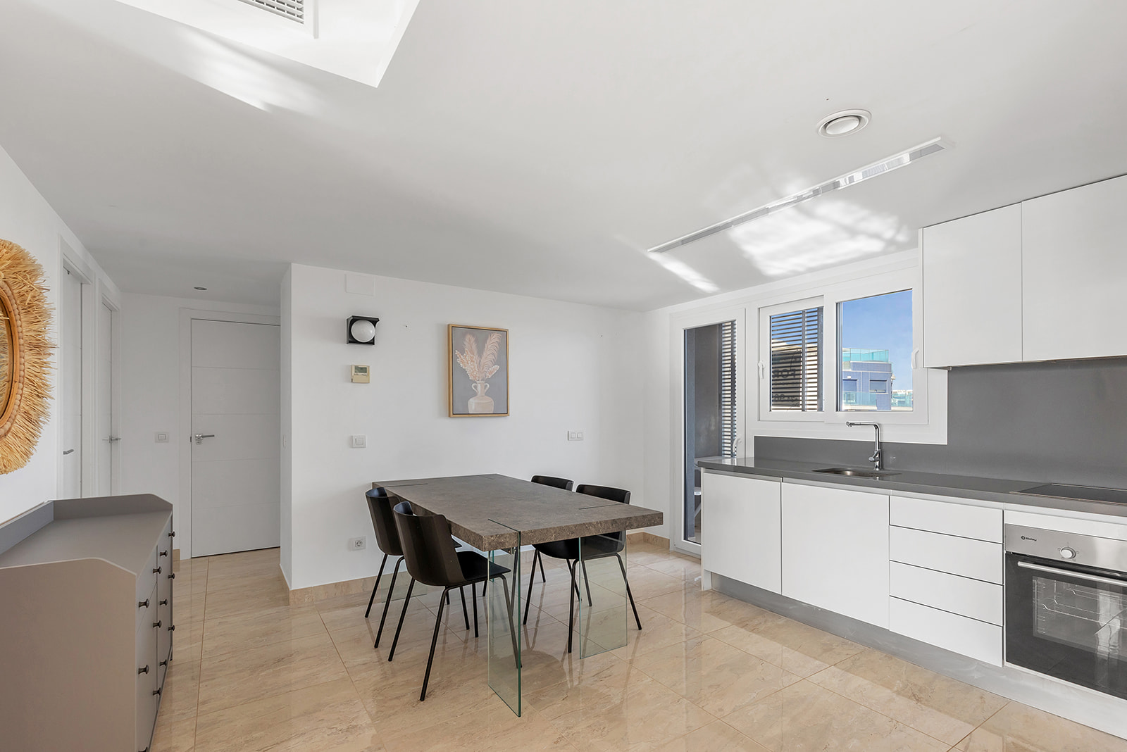 For sale - 3 Bedroom 2 Bathroom Penthouse in Torrevieja - Punta Prima  - Alicante