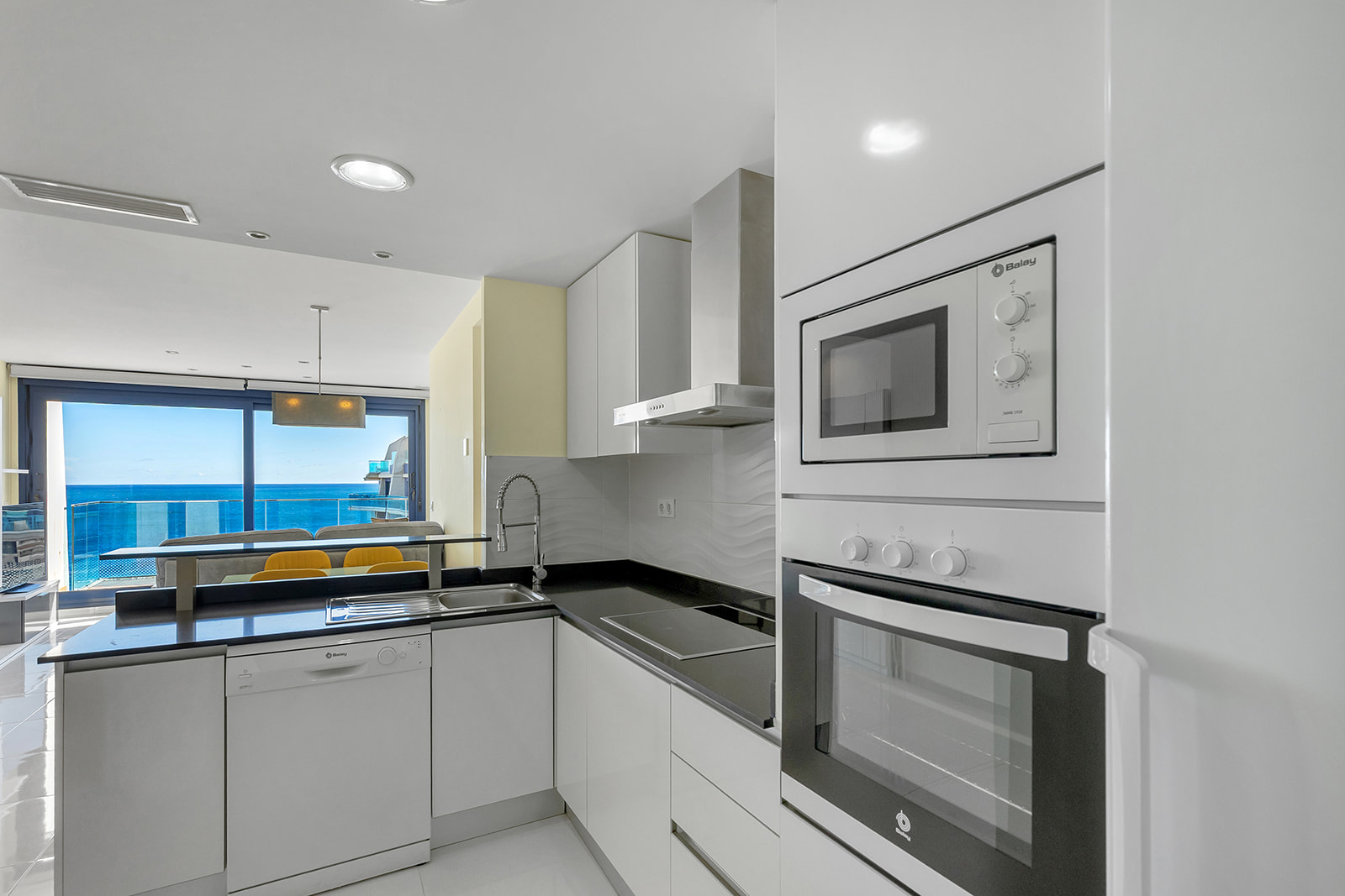 For sale - 2 Bedroom 2 Bathroom Penthouse in Torrevieja - Punta Prima  - Alicante