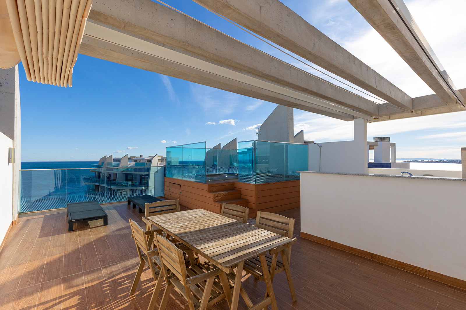For sale - 2 Bedroom 2 Bathroom Penthouse in Torrevieja - Punta Prima  - Alicante