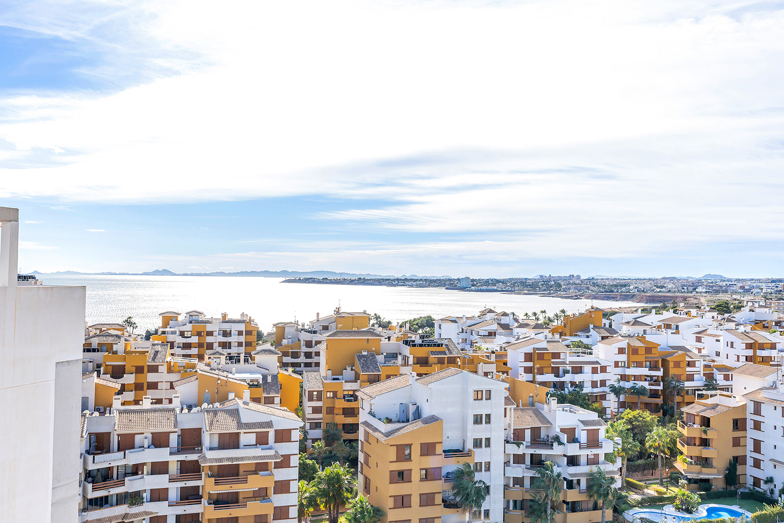 For sale - 2 Bedroom 2 Bathroom Penthouse in Torrevieja - Punta Prima  - Alicante
