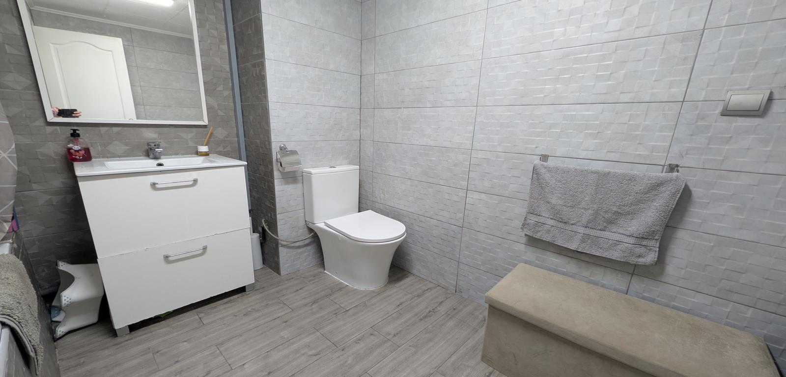 For sale - 4 Bedroom 3 Bathroom Villa in La Zenia - Costa Blanca  - Alicante