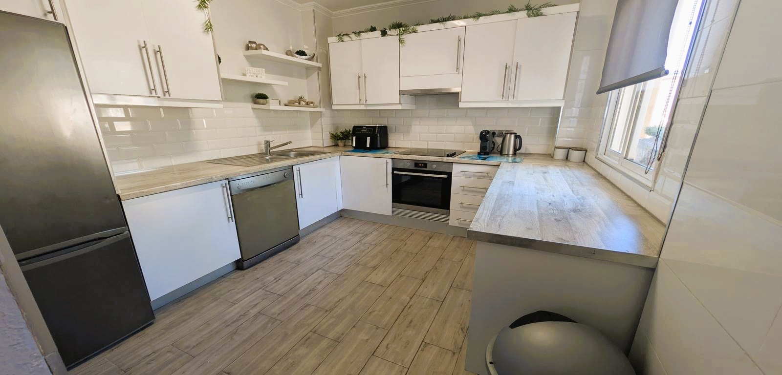 For sale - 4 Bedroom 3 Bathroom Villa in La Zenia - Costa Blanca  - Alicante