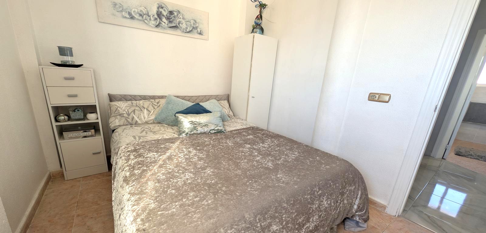 For sale - 4 Bedroom 3 Bathroom Villa in La Zenia - Costa Blanca  - Alicante