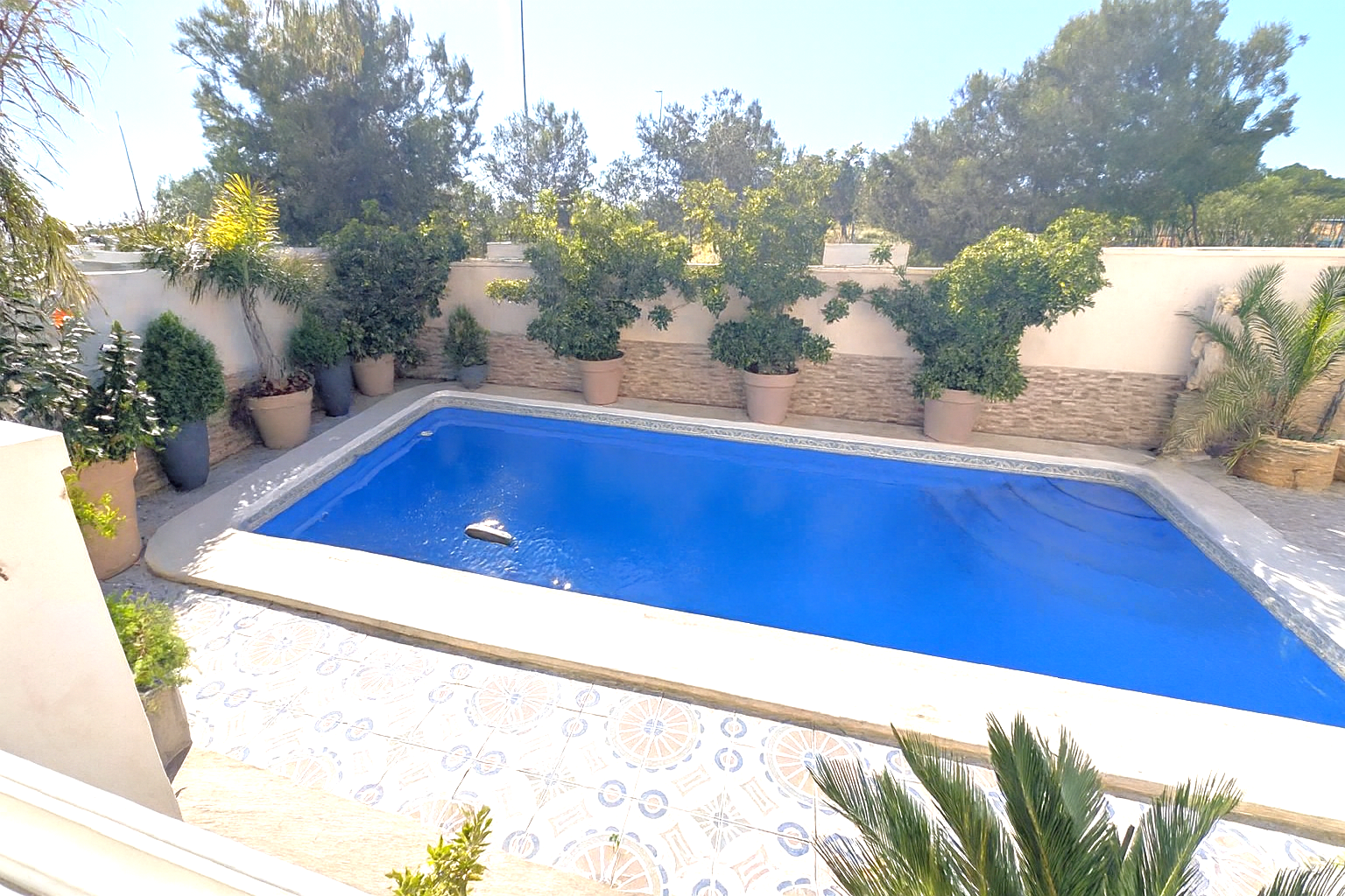 For sale - 4 Bedroom 3 Bathroom Villa in La Zenia - Costa Blanca  - Alicante