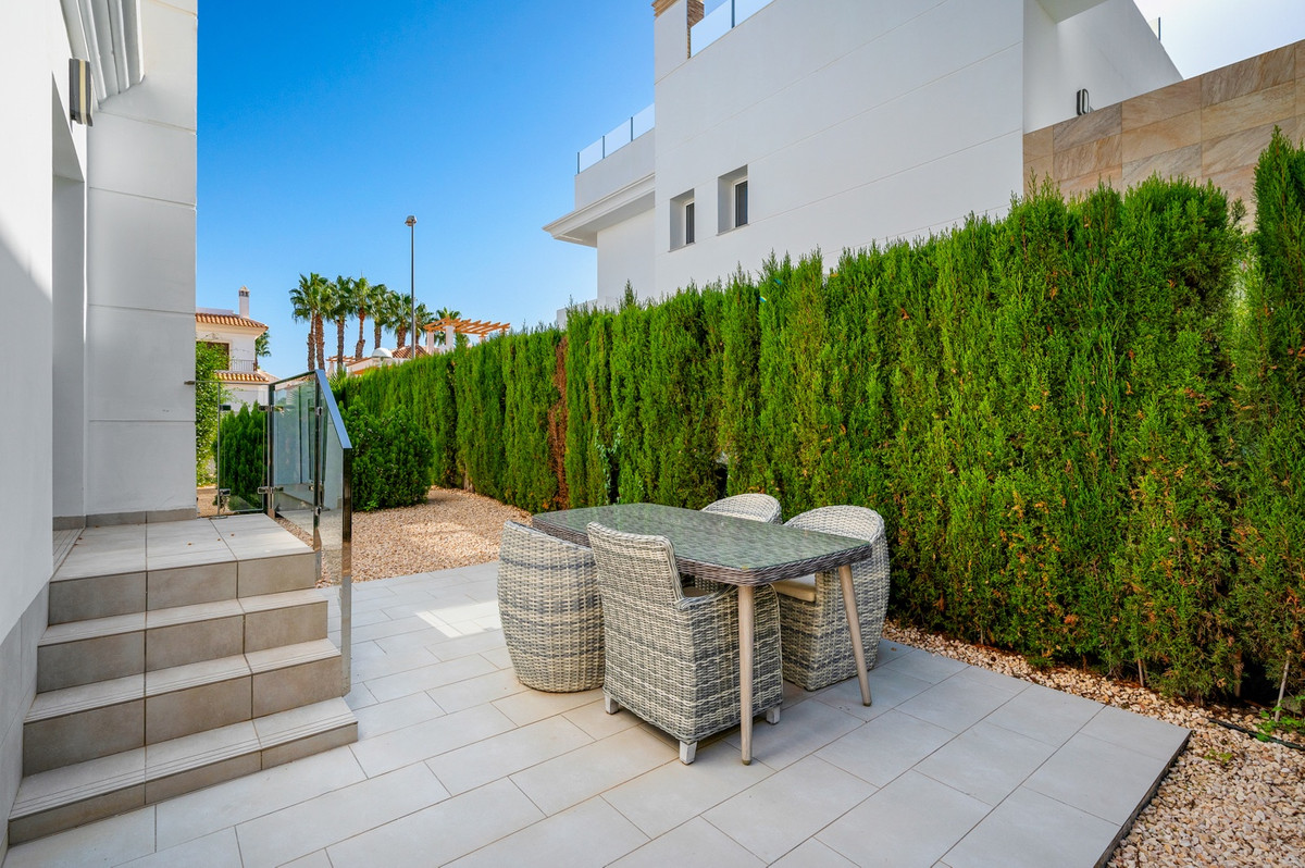 For sale - 3 Bedroom 3 Bathroom House - Townhouse in Rojales - Dona Pepa  - Alicante