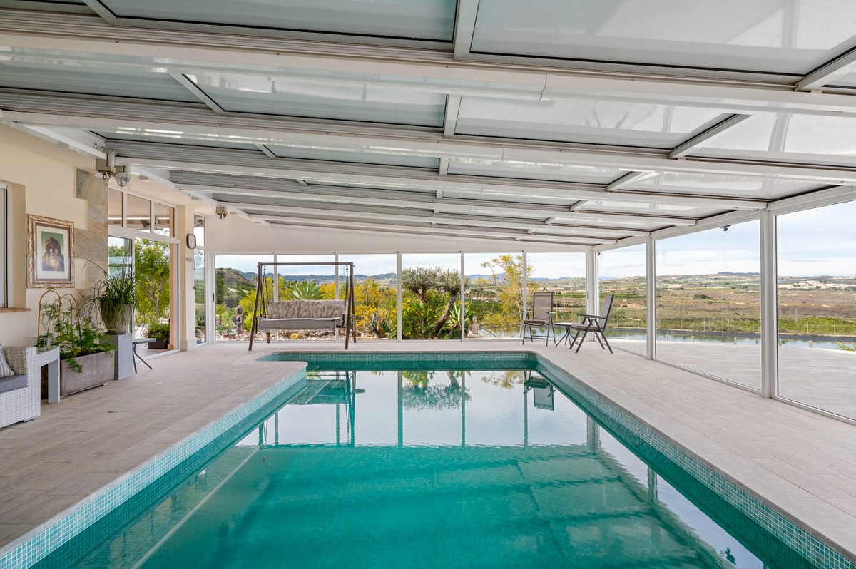 For sale - 4 Bedroom 3 Bathroom House - Finca - Cortijo in Orihuela - Torremendo  - Alicante