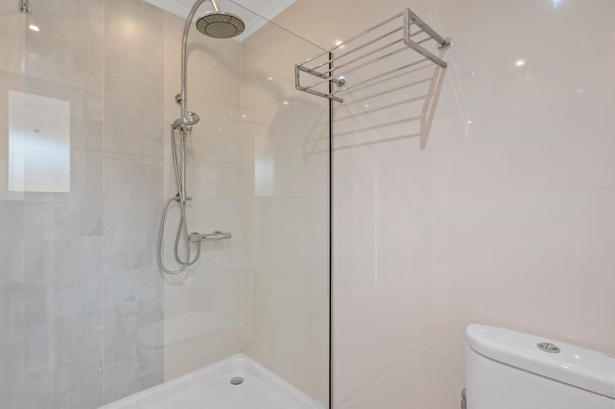 For sale - 4 Bedroom 3 Bathroom House - Finca - Cortijo in Orihuela - Torremendo  - Alicante