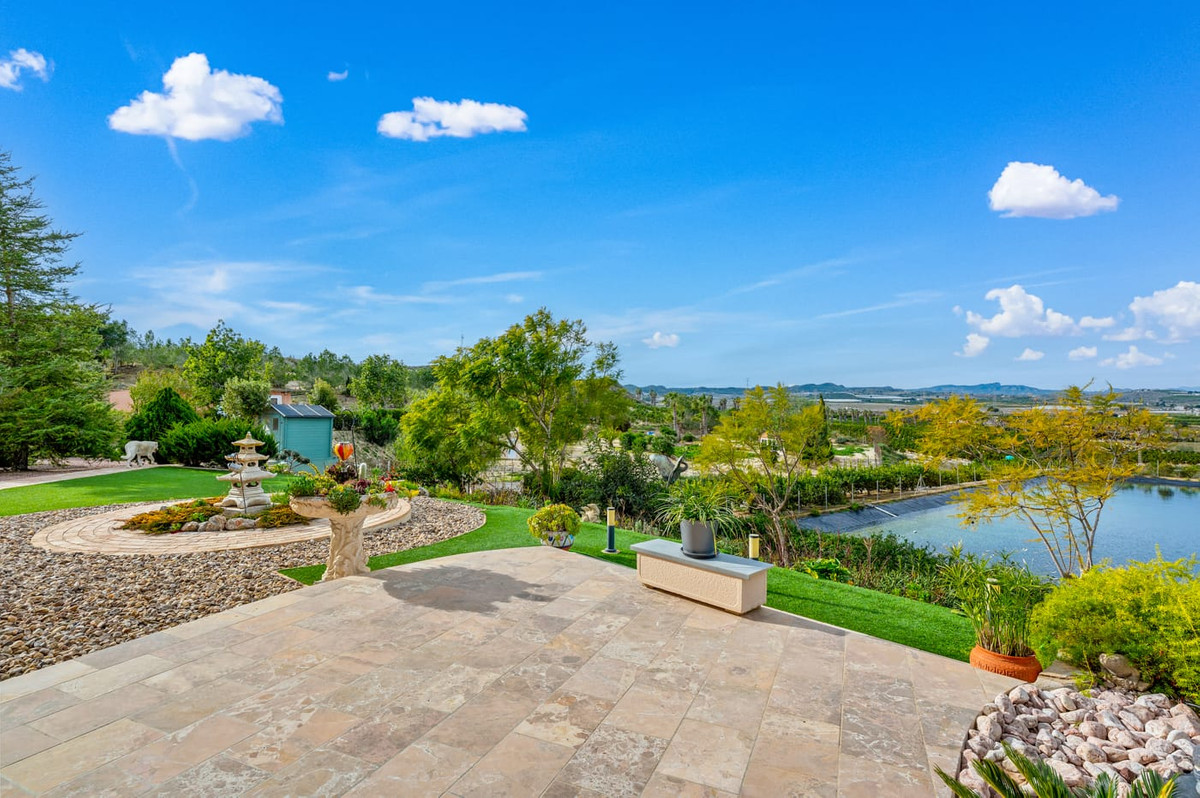 For sale - 4 Bedroom 3 Bathroom House - Finca - Cortijo in Orihuela - Torremendo  - Alicante