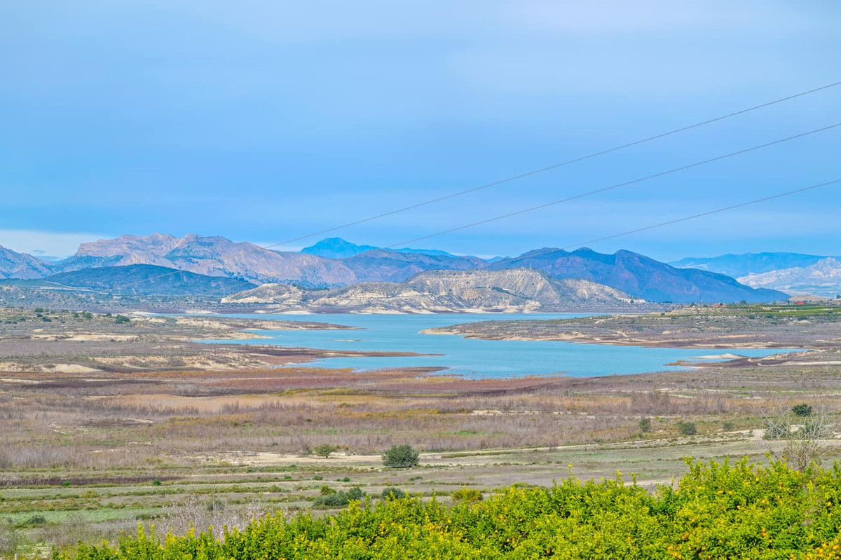 For sale - 4 Bedroom 3 Bathroom House - Finca - Cortijo in Orihuela - Torremendo  - Alicante