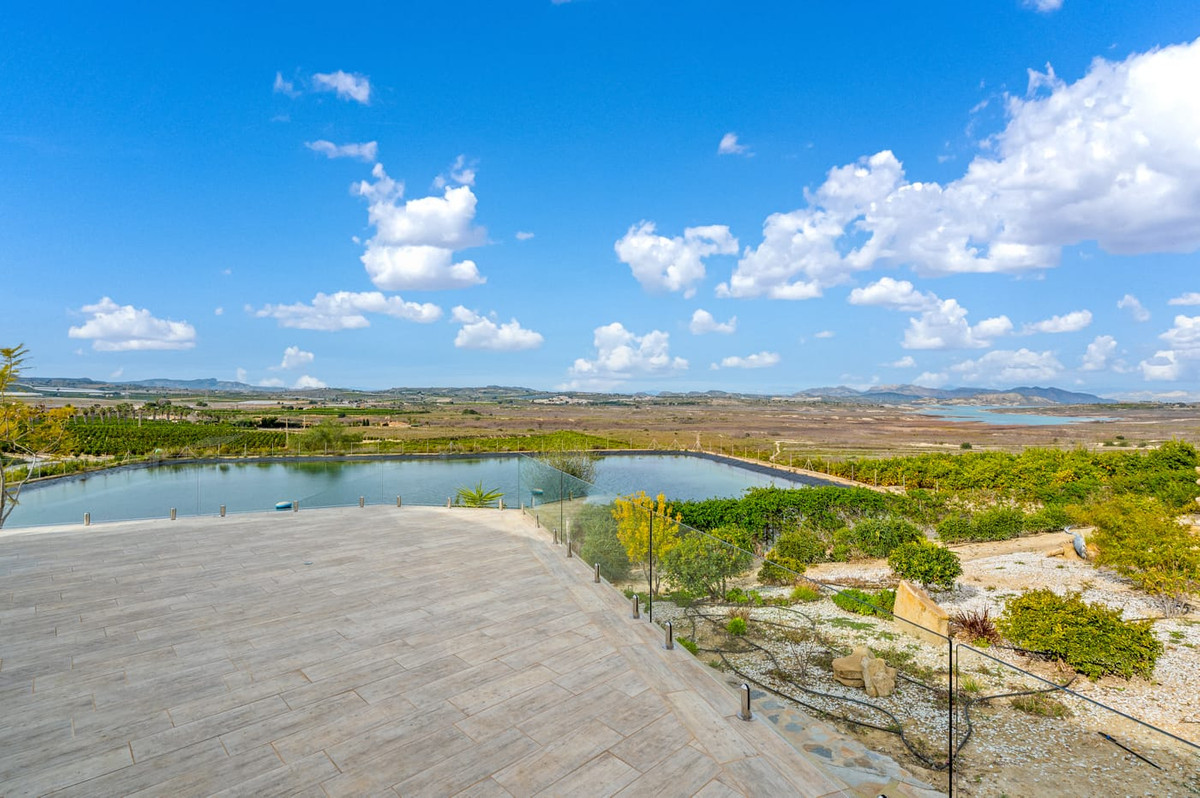 For sale - 4 Bedroom 3 Bathroom House - Finca - Cortijo in Orihuela - Torremendo  - Alicante