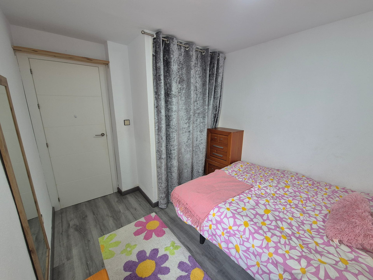 For sale - 3 Bedroom 2 Bathroom Penthouse in Playa Flamenca - La Florida  - Alicante