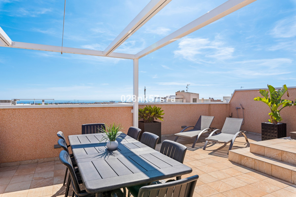 For sale - 3 Bedroom 2 Bathroom Apartment - Penthouse in Orihuela - Los Dolses  - Alicante