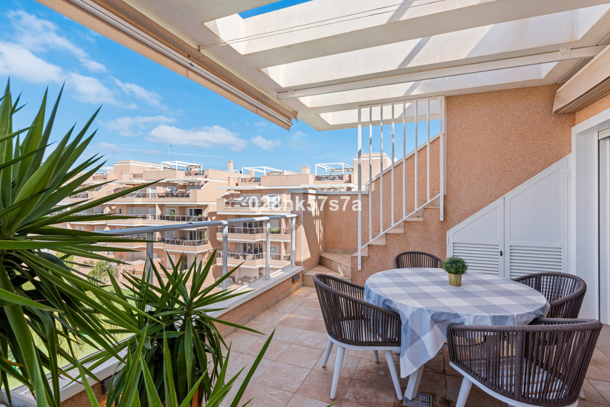 For sale - 3 Bedroom 2 Bathroom Apartment - Penthouse in Orihuela - Los Dolses  - Alicante