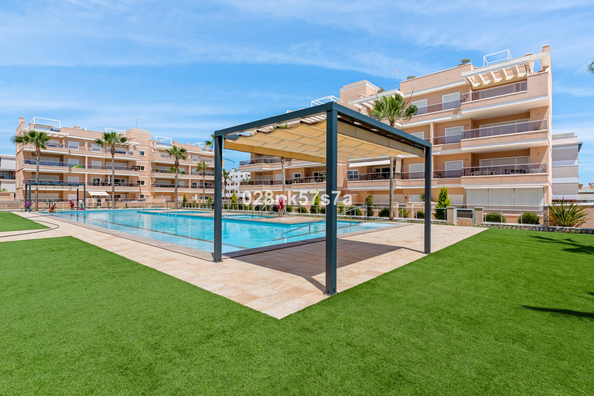 For sale - 3 Bedroom 2 Bathroom Apartment - Penthouse in Orihuela - Los Dolses  - Alicante
