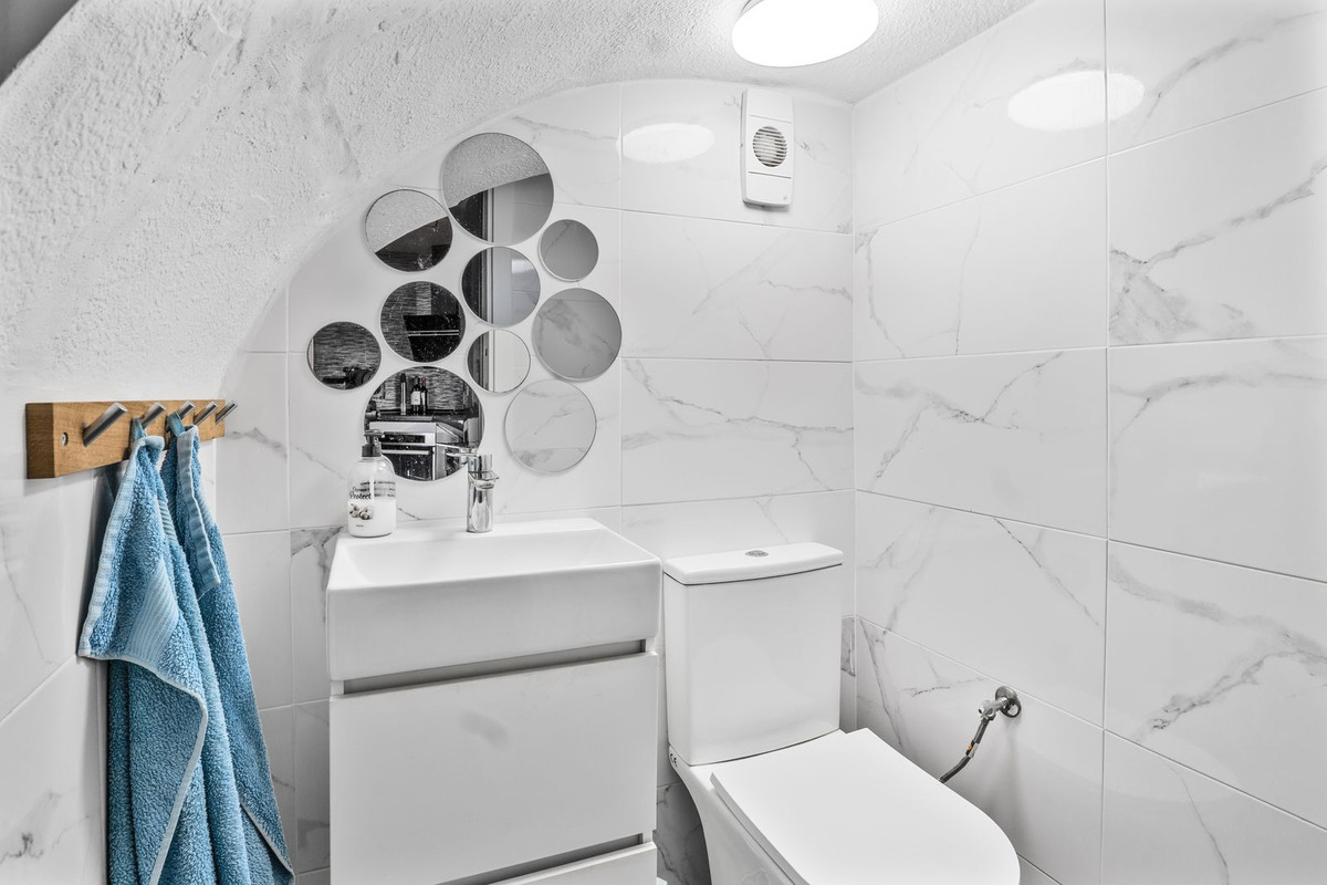 For sale - 2 Bedroom 2 Bathroom House - Townhouse in Torrevieja - La Mata  - Alicante