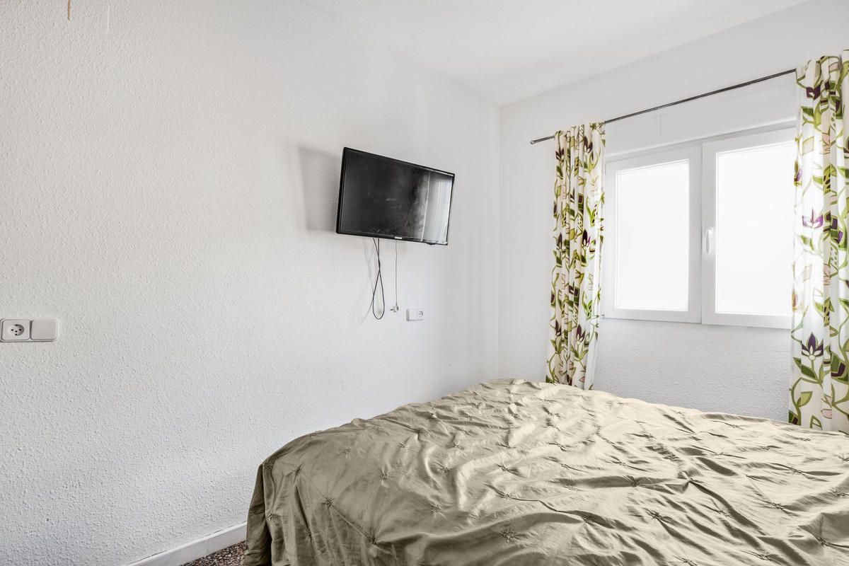 For sale - 2 Bedroom 2 Bathroom House - Townhouse in Torrevieja - La Mata  - Alicante