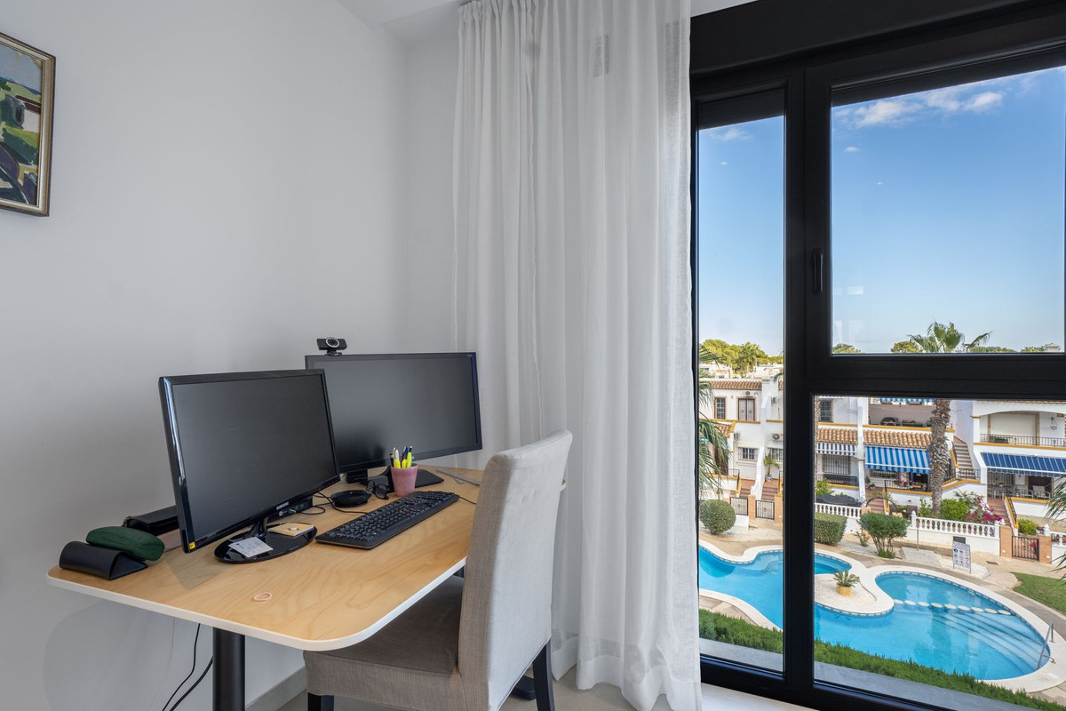 For sale - 3 Bedroom 2 Bathroom Apartment - Penthouse Duplex in Orihuela - Los Dolses  - Alicante