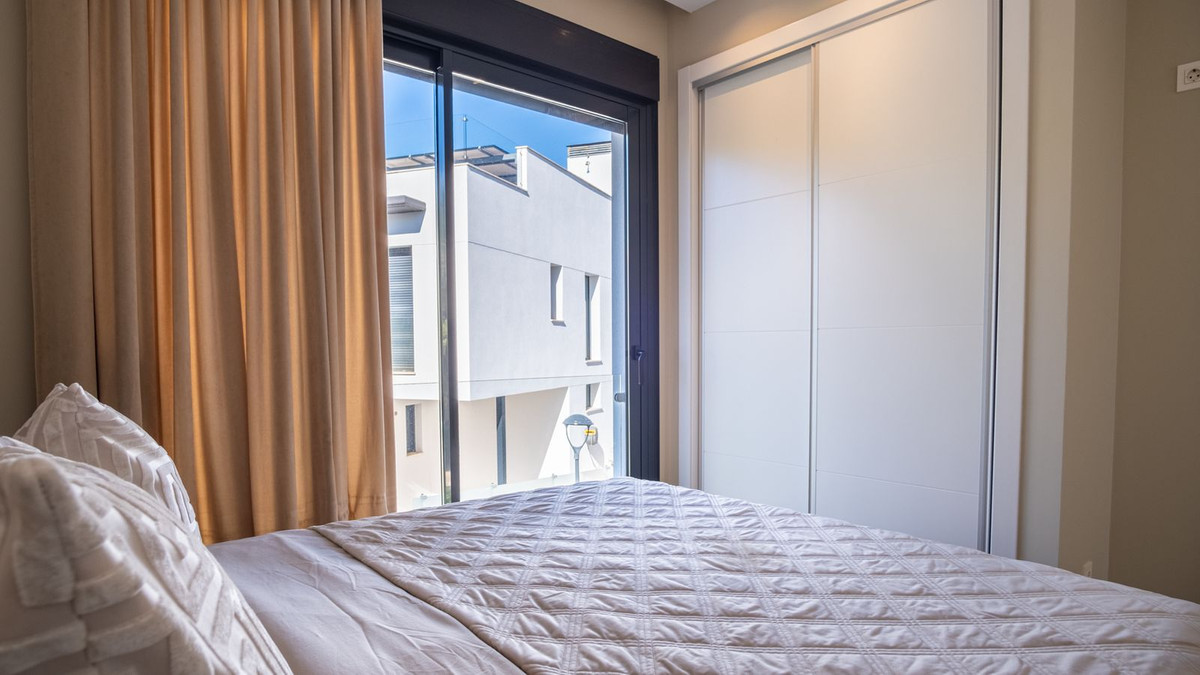 For sale - 3 Bedroom 3 Bathroom House - Detached Villa in Orihuela - Lomas de Cabo Roig  - Alicante