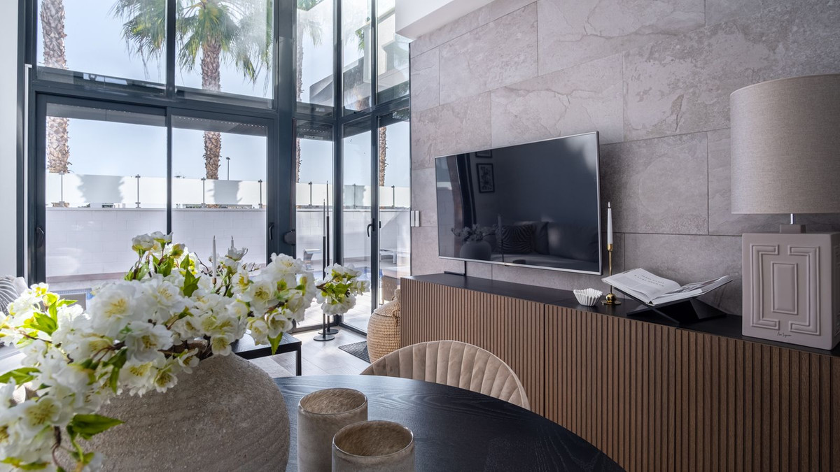 For sale - 3 Bedroom 3 Bathroom House - Detached Villa in Orihuela - Lomas de Cabo Roig  - Alicante