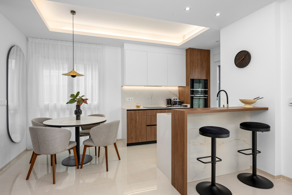 For sale - 2 Bedroom 2 Bathroom Apartment - Ground Floor Apartment in Rojales - Ciudad Quesada  - Alicante