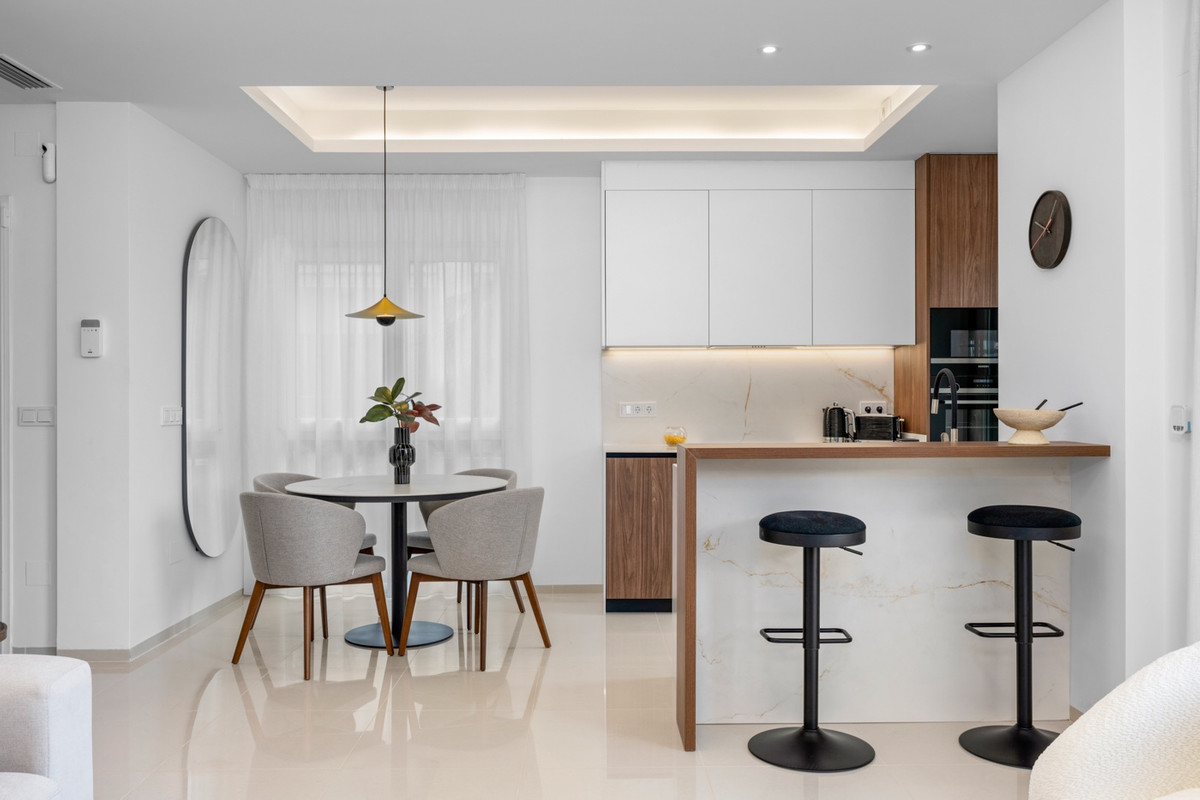 For sale - 2 Bedroom 2 Bathroom Apartment - Ground Floor Apartment in Rojales - Ciudad Quesada  - Alicante