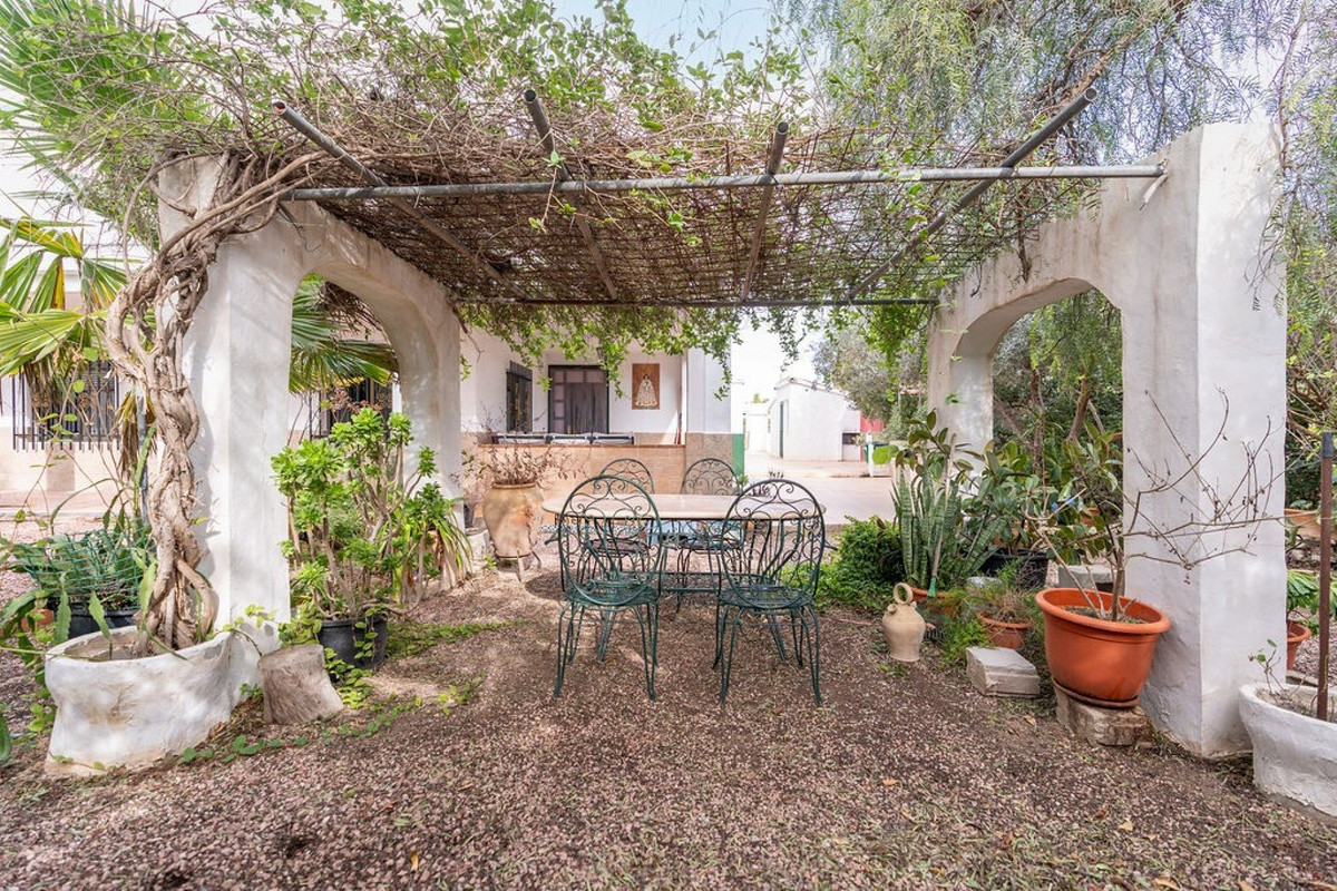For sale - 3 Bedroom 2 Bathroom House - Finca - Cortijo in Hondón de las Nieves - Hondón de las Nieves Centro  - Alicante