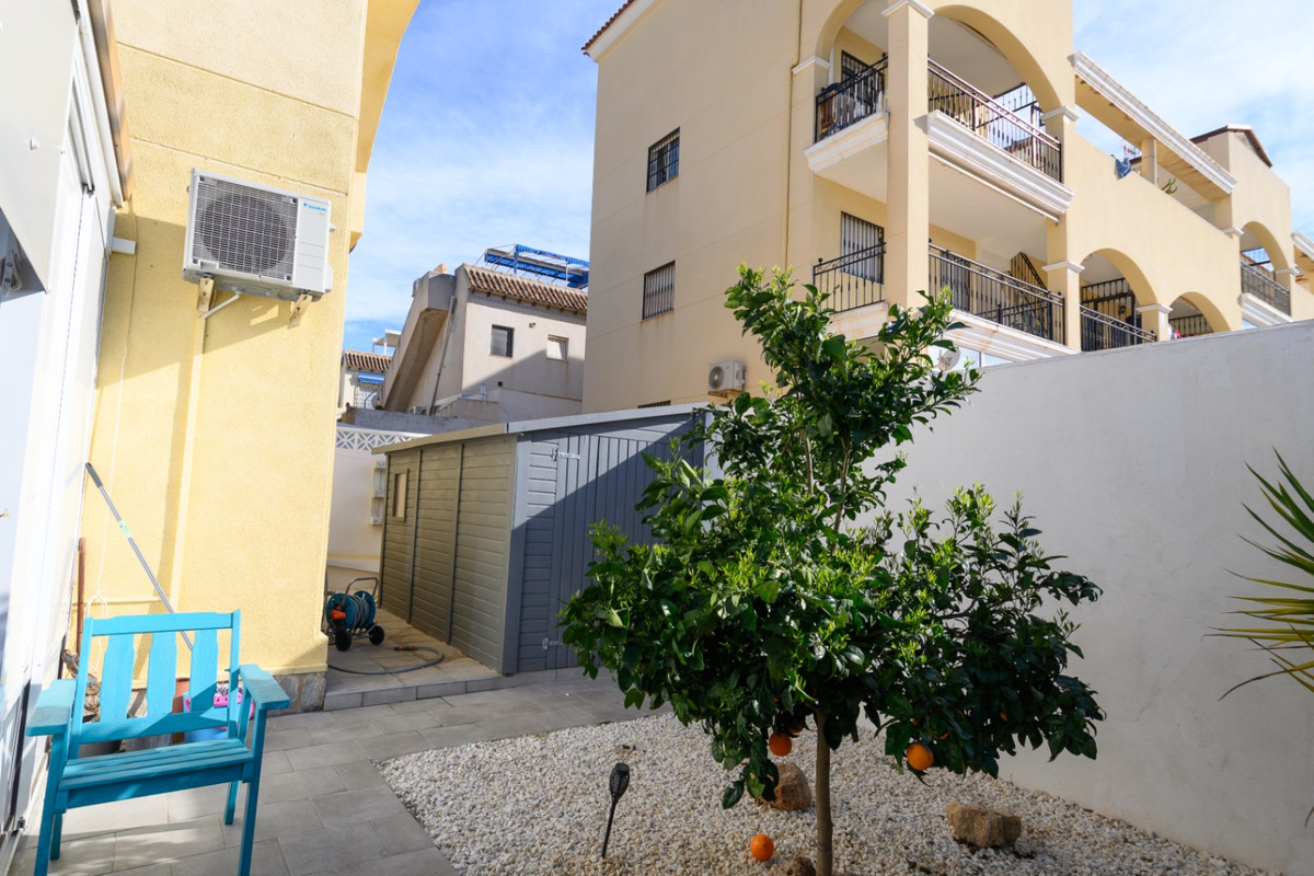 For sale - 2 Bedroom 1 Bathroom Ground Floor Apartment in La Mata - La Mata  - Alicante