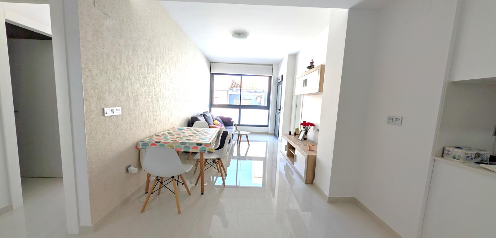Sold - SOLD! 2 Bedroom 2 Bathroom Penthouse apartment in Torrevieja - Calle Maestro Francisco Casanovas - Alicante