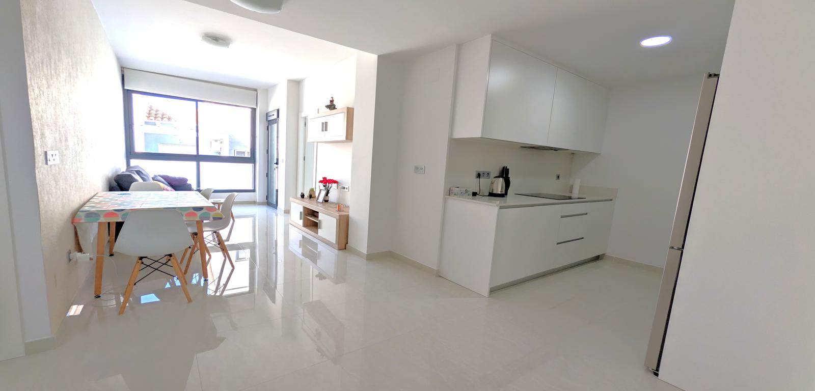 Sold - SOLD! 2 Bedroom 2 Bathroom Penthouse apartment in Torrevieja - Calle Maestro Francisco Casanovas - Alicante