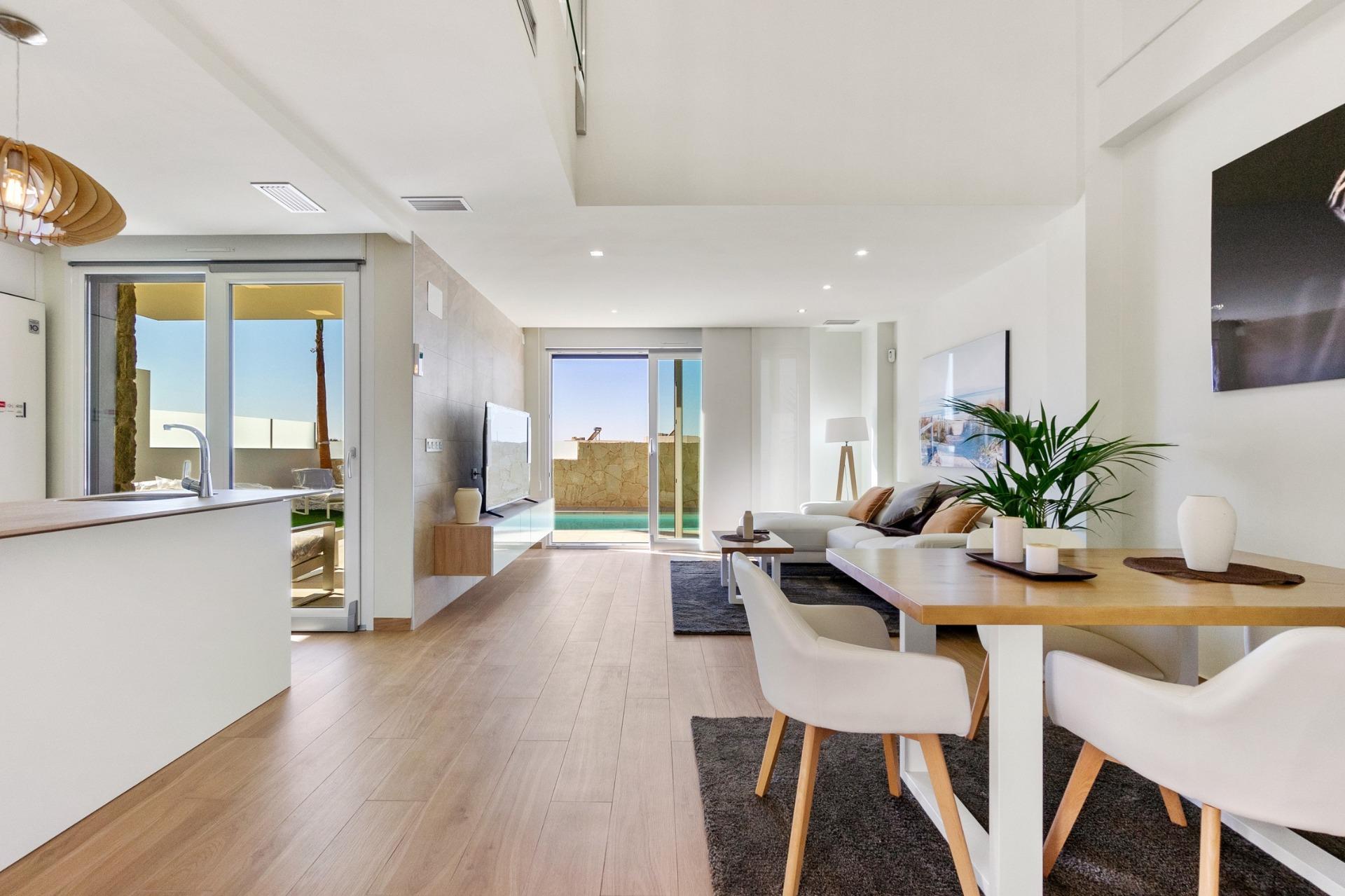 Sold - 3 Bedroom 3 Bathroom Villa in Rojales - Ciudad Quesada  - Alicante