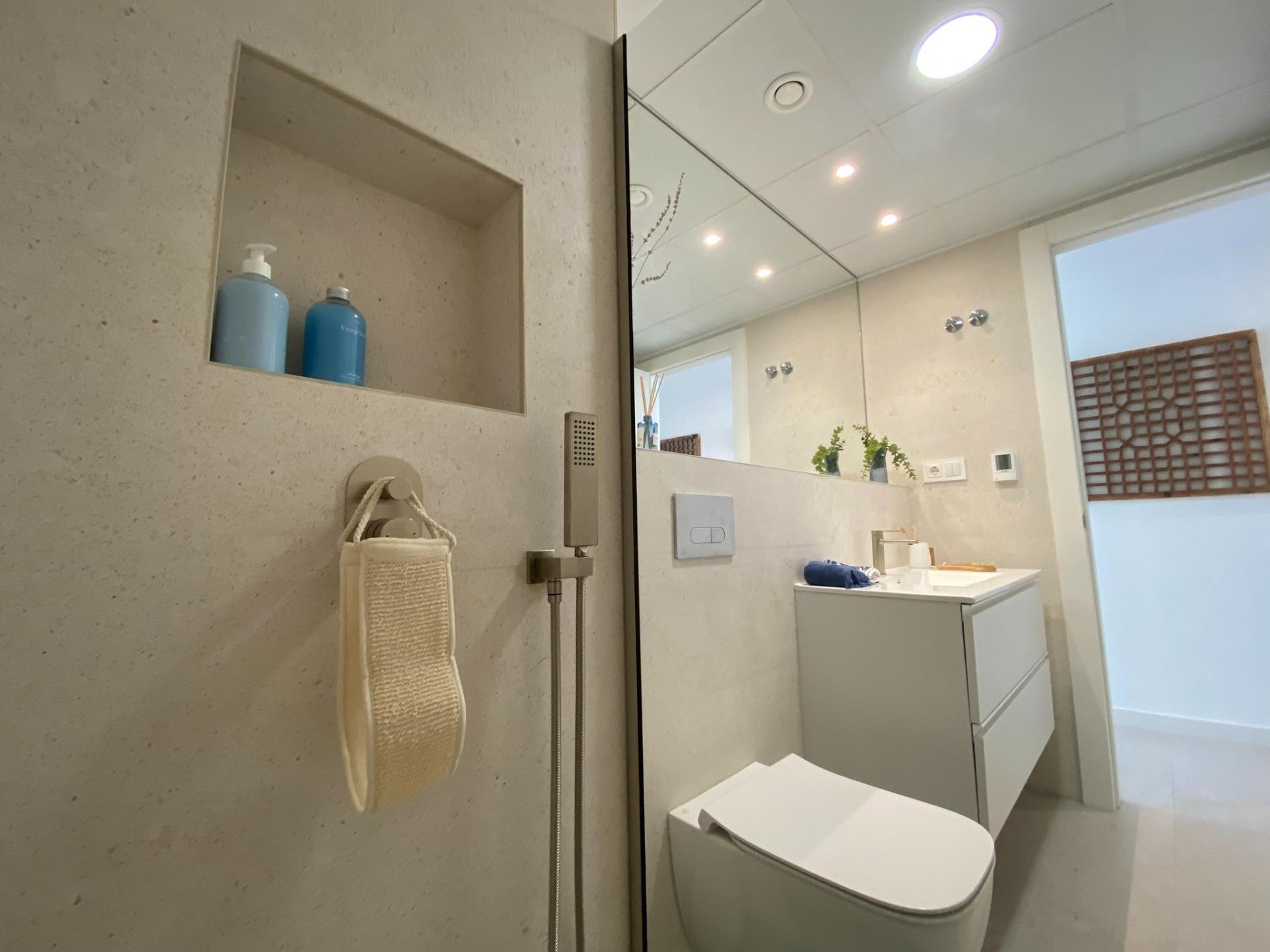 For sale - 3 Bedroom 2 Bathroom Bungalow in Pilar de La Horadada - pueblo  - Alicante