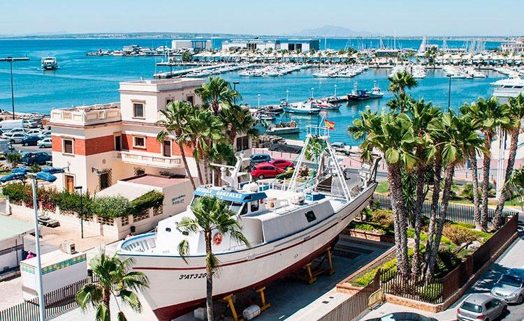 For sale - 3 Bedroom 2 Bathroom Apartment in Santa Pola - Playa Tamarit  - Alicante