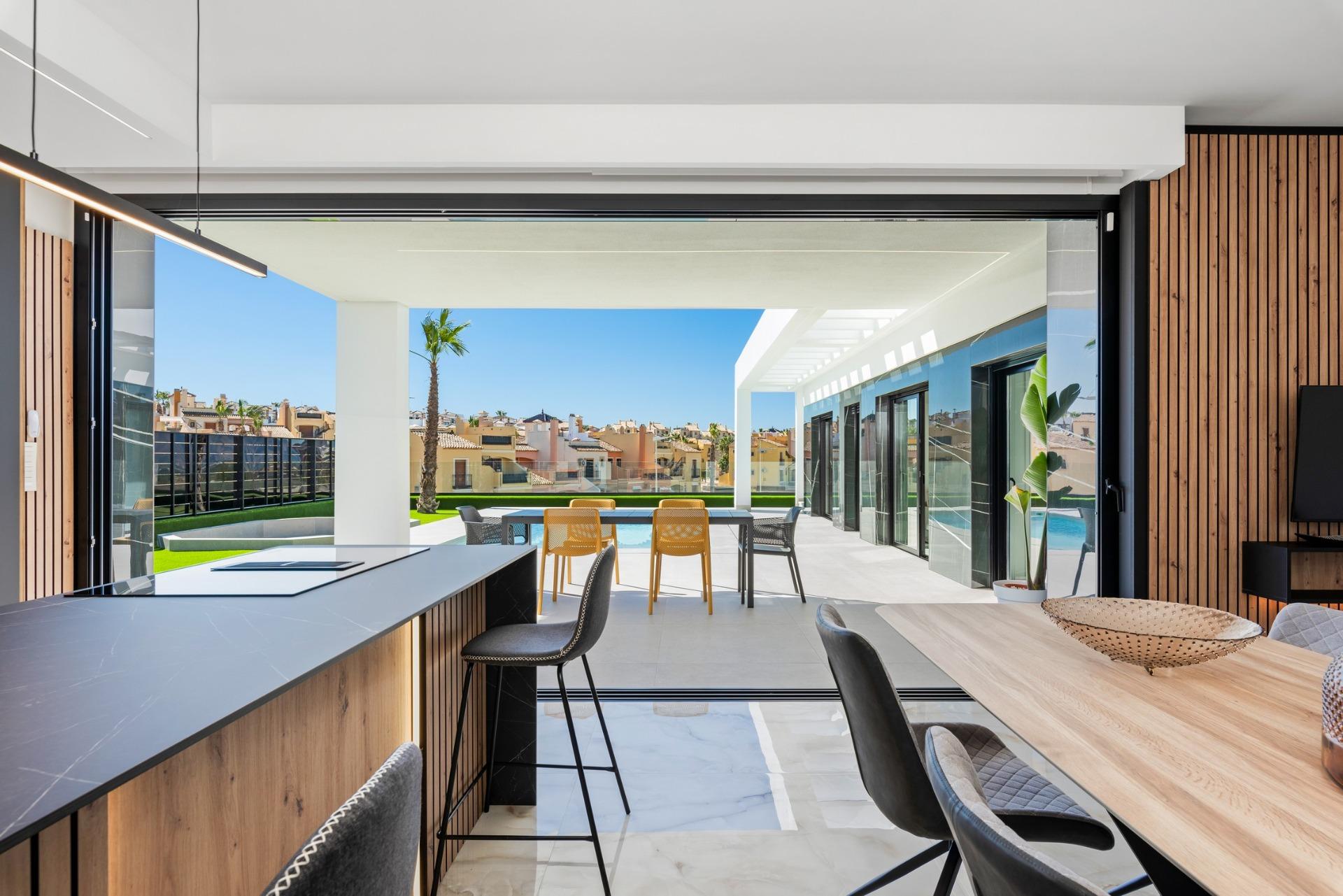 For sale - 3 Bedroom 2 Bathroom Villa in Algorfa - La Finca Golf  - Alicante